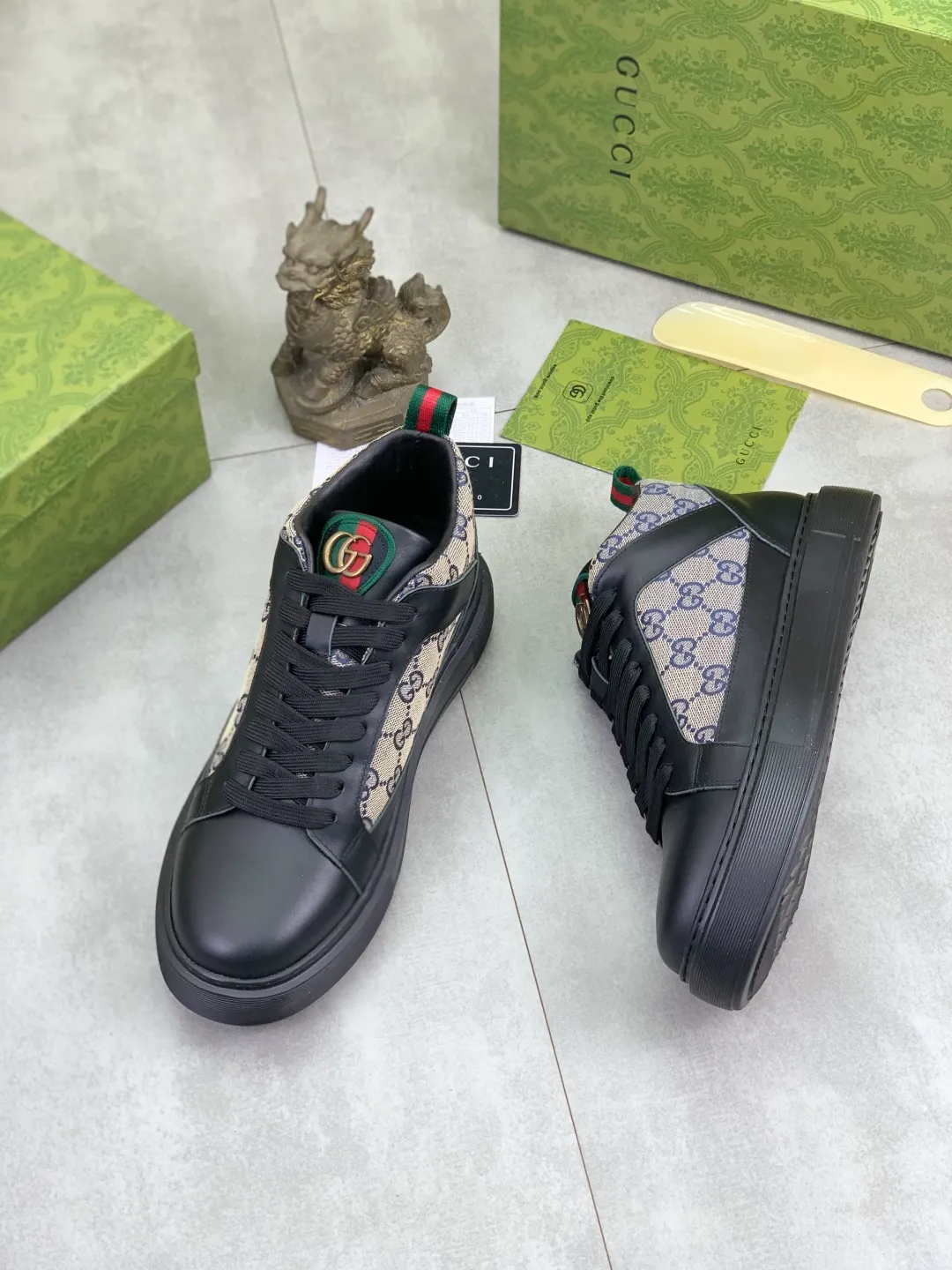 Men's men's shoes 💰P440💰 [New model] (GUCCI) official website's latest 🎁🎁casual and fashionable men's shoes 👟, hot style 💥 style is simple and elegant, exclusive for trendy men. Unique official website's latest brand double G elements Original 👑Gucci decoration, fashionable and generous, the fabric is original frosted calfskin✅Fully imported first-layer pigskin lining, the official website specifies wear-resistant, lightweight original rubber casual outsole, the classic model is taken in real life🎬38-44 2️⃣ colors available